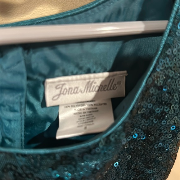 Jona Michelle Teal Sequin Dress with Bow - Picture 2 of 6